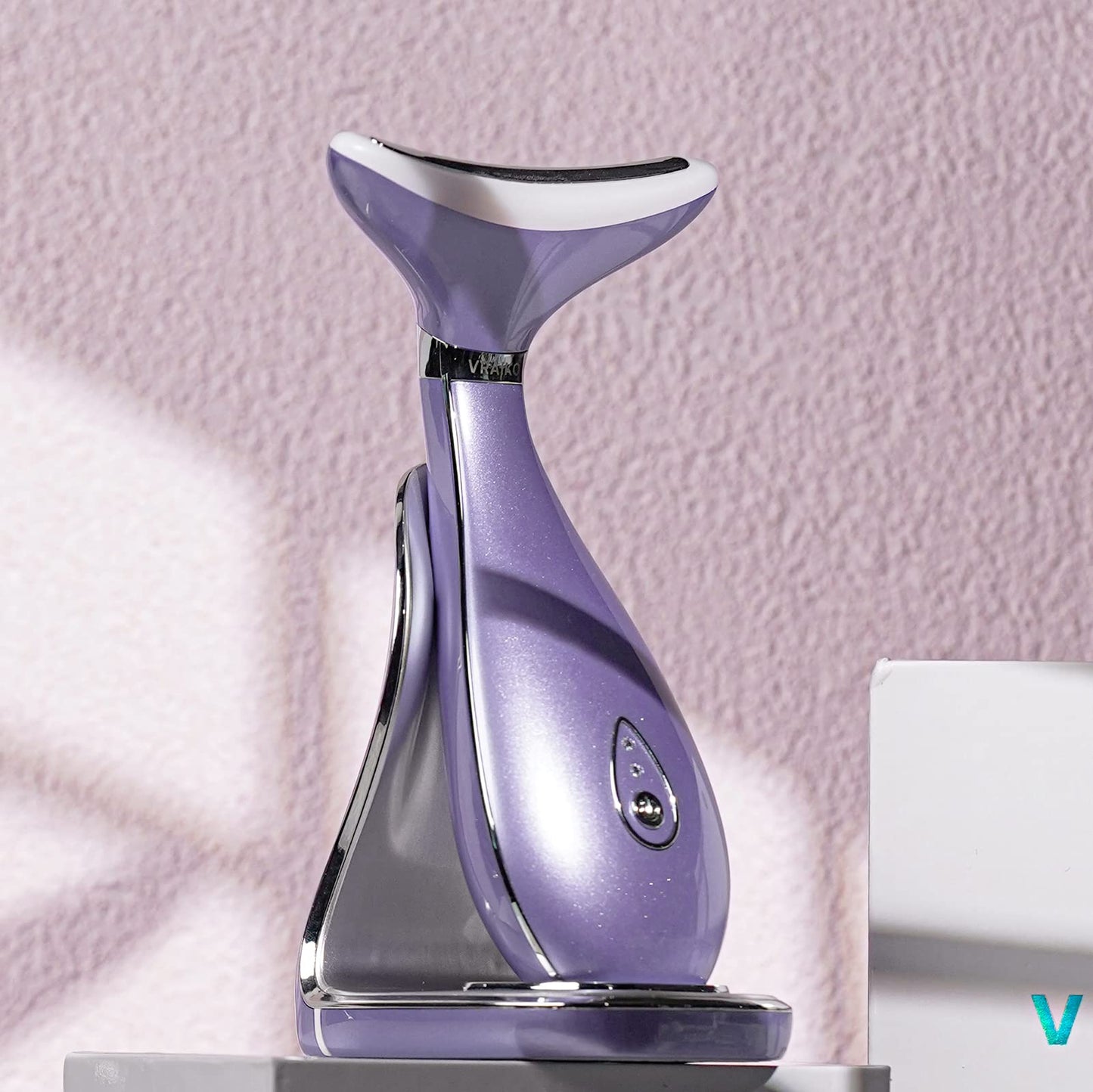VRAIKO LILY Skin Rejuvenation Beauty Device, 3 - IN - 1 Neck Face Beauty Massager, At - home Facial Spa Tool and Microglow Handset (Pink) - Krosscanada