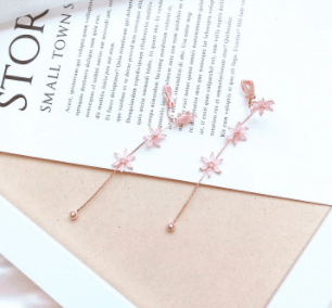 Flower Tassel Earrings - Krosscanada
