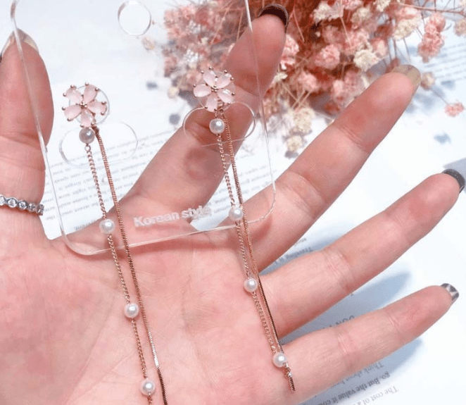 Flower Tassel Earrings - Krosscanada