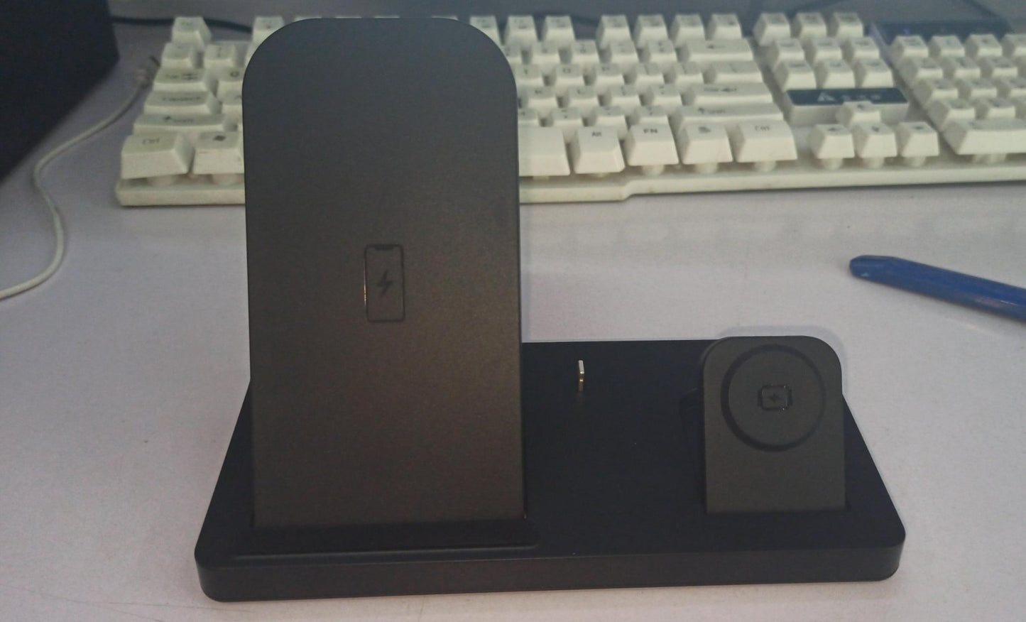 Folding Wireless Charging Detachable Wireless Charging Stand - Krosscanada
