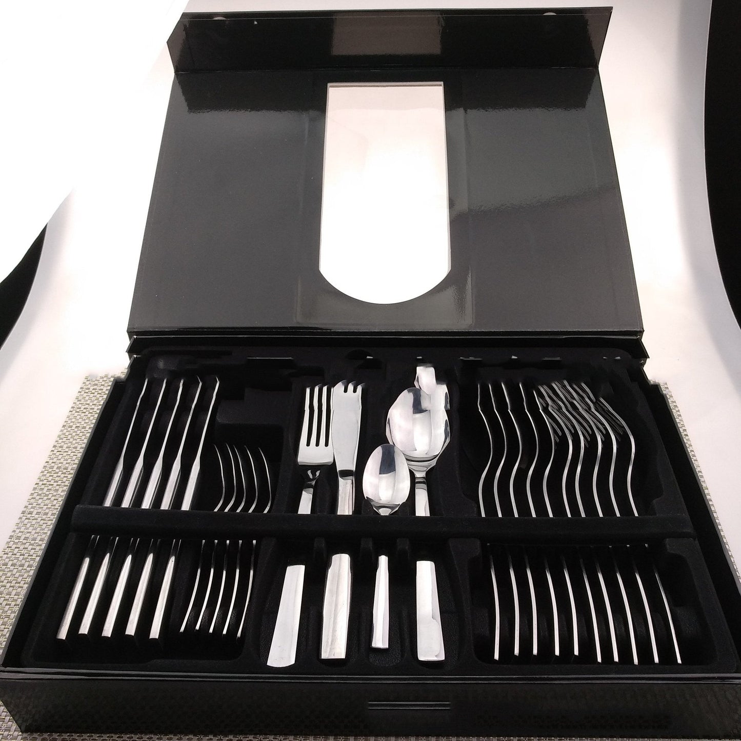 Stainless Steel Western Cutlery Set Golden Cutlery 24 Piece Set - Krosscanada