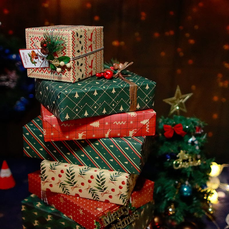 Vintage Stylish Christmas Themed Wrapping Paper - Krosscanada