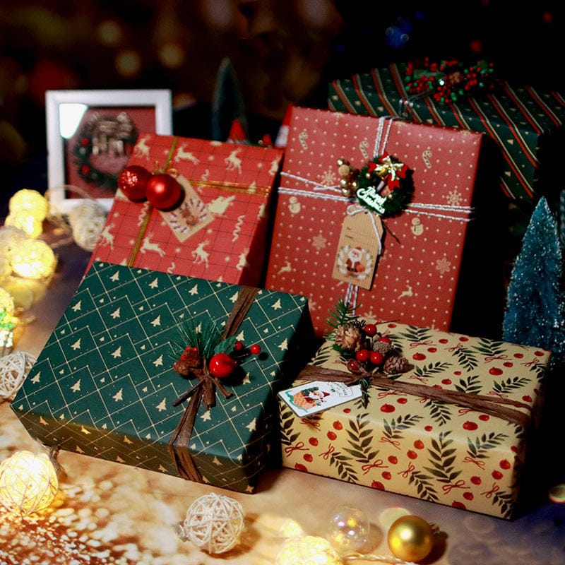 Vintage Stylish Christmas Themed Wrapping Paper - Krosscanada