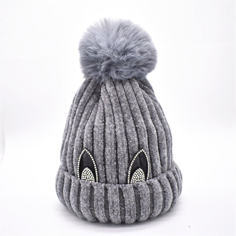 Women's winter knitted hat - Krosscanada