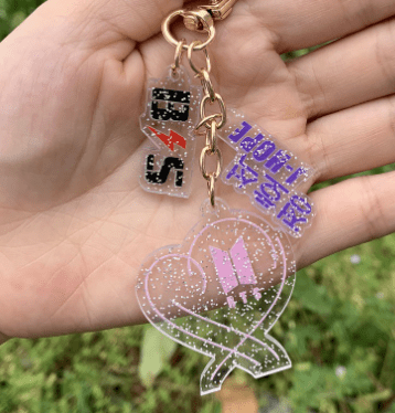 Youpop Kpop Album K GOT7 WANNA ONE SEVENTEEN TWICE Bangtan Boys Key Chain Key Ring Pendant Keyring Keychain - Krosscanada