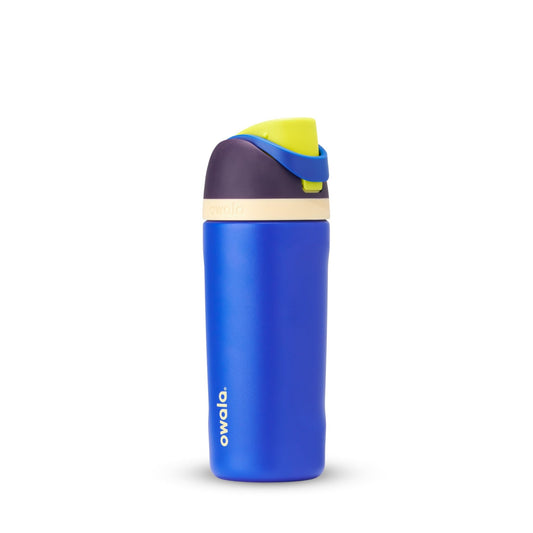 Owala FreeSip Insulated Stainless Steel Water Bottle with Straw for Sports and Travel, BPA - Free, 24 - oz, Shy Marshmallow - Krosscanada