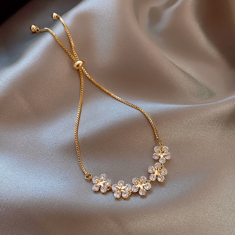 Zircon flower bracelet - KKscollecation