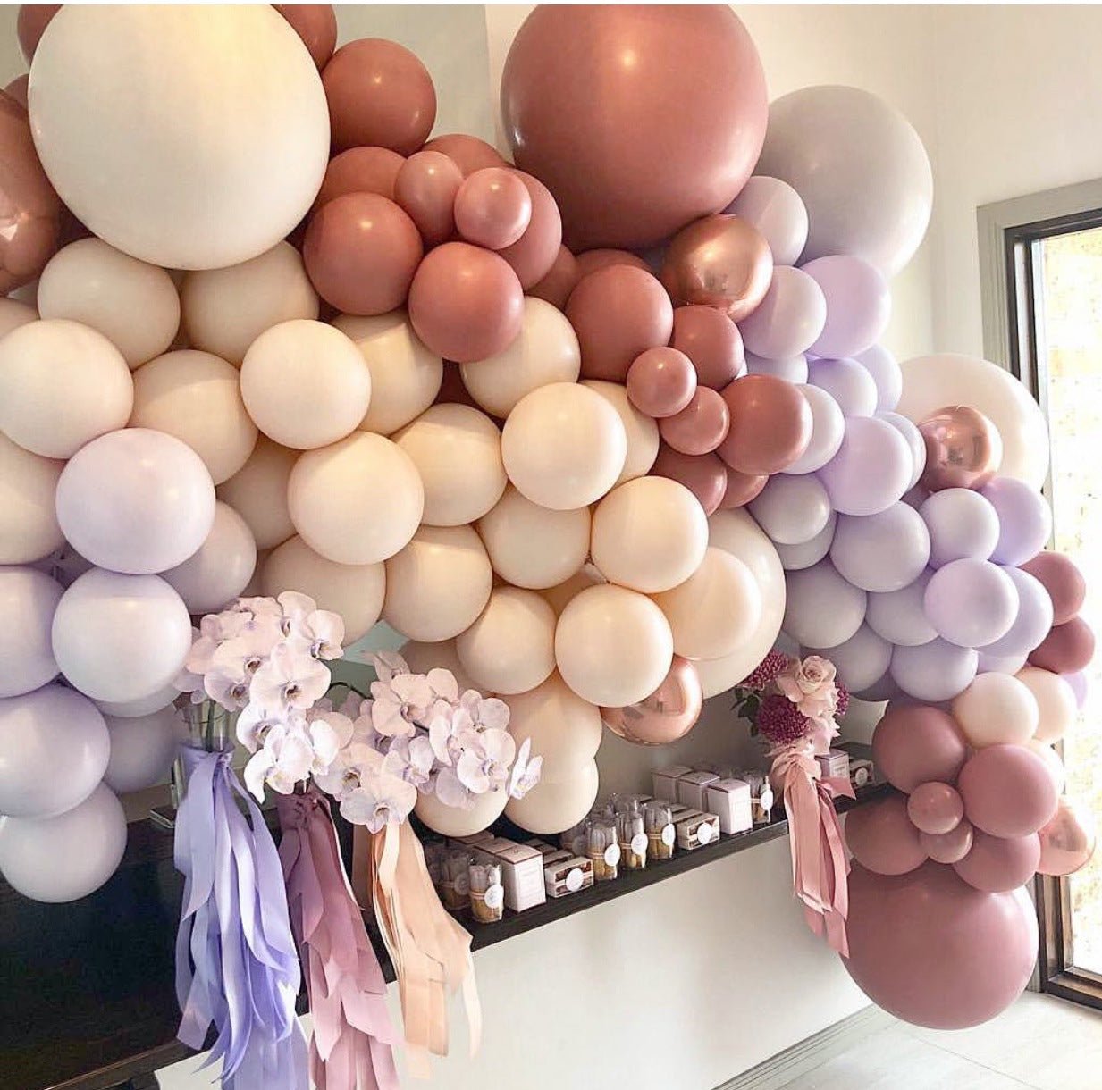 Bean Paste Maca Color Balloon Chain Set - Krosscanada