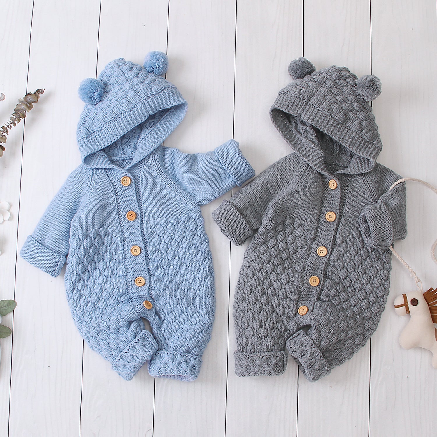 Hooded knitted jumpsuit - Krosscanada