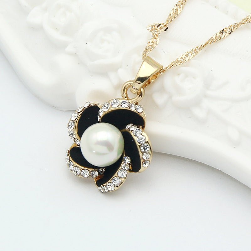 Korean fashion jewelry set diamond diamond necklace chain selling hollow female bride jewelry wholesale clavicle - Krosscanada