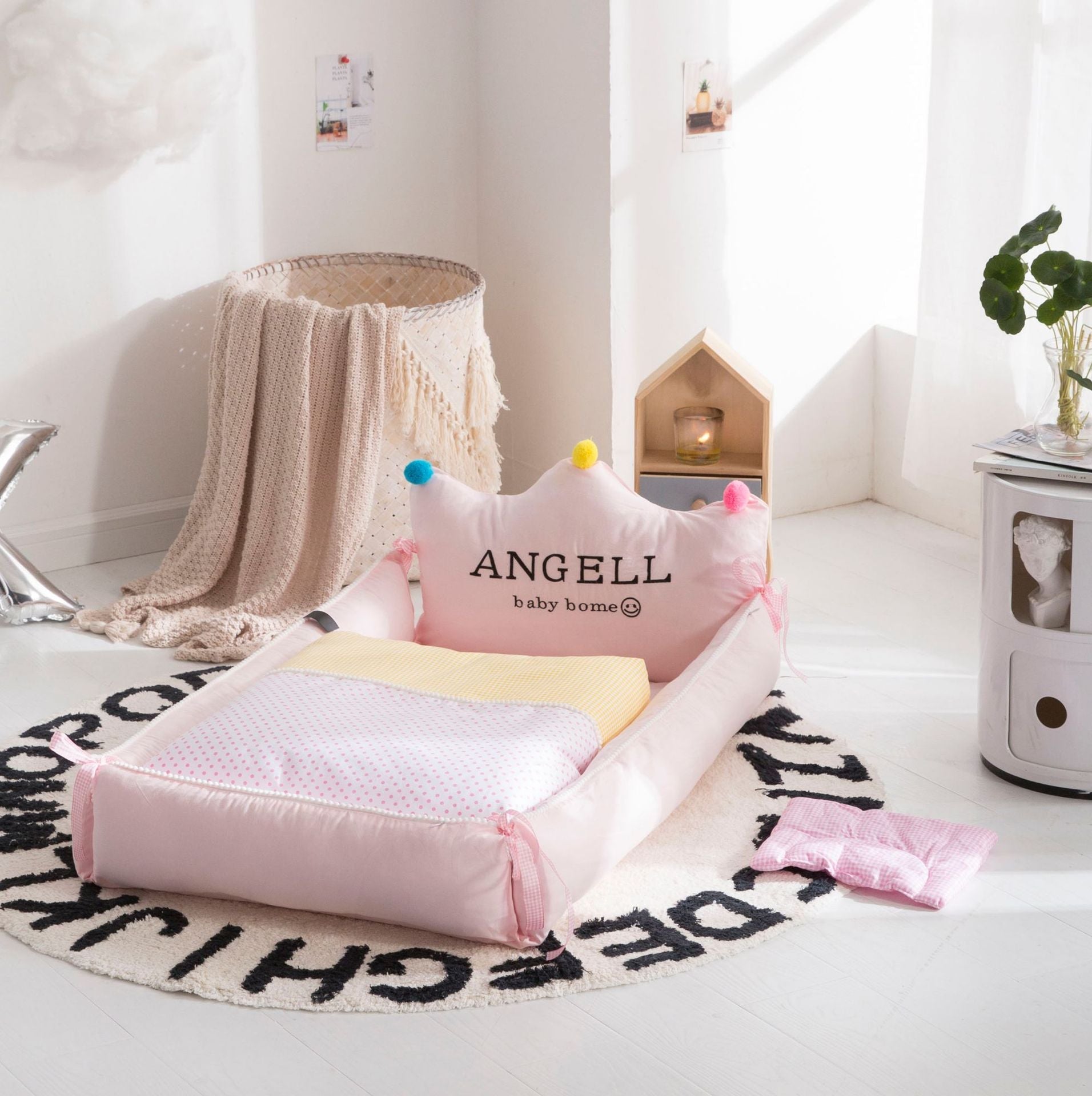 Portable Crib Middle Bed Neonatal Uterine Bionic Crib Detachable And Washable Adjustable Nursing Crib - Krosscanada