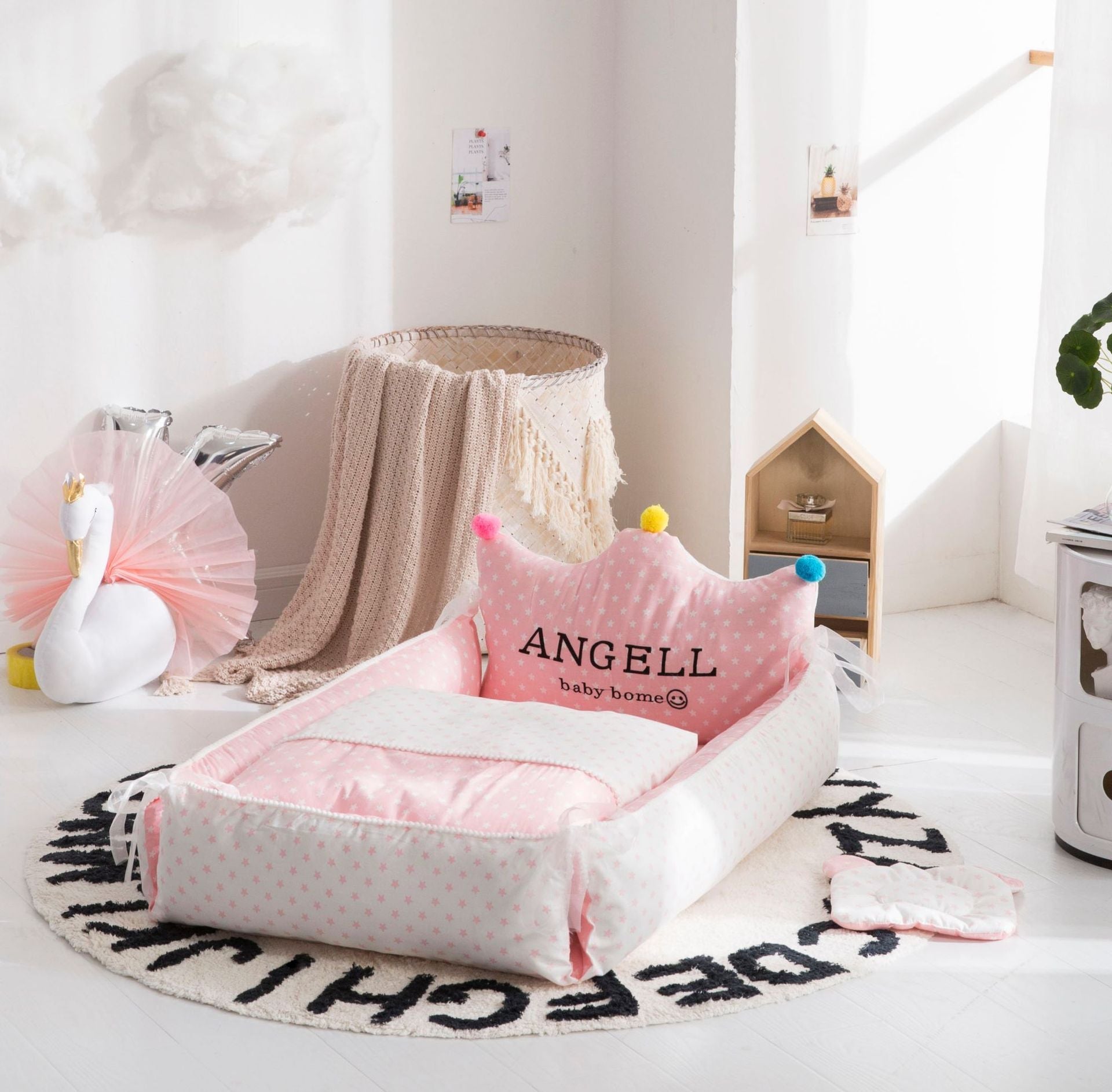 Portable Crib Middle Bed Neonatal Uterine Bionic Crib Detachable And Washable Adjustable Nursing Crib - Krosscanada